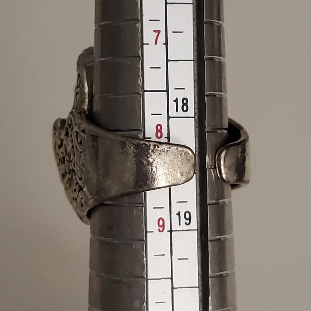 Silvertone Skull Ring